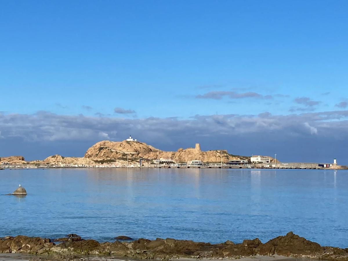 Hébergement de vacances Climatisé 2 60m2 Dans Un Grand Jardin à 900 M Des Plages *