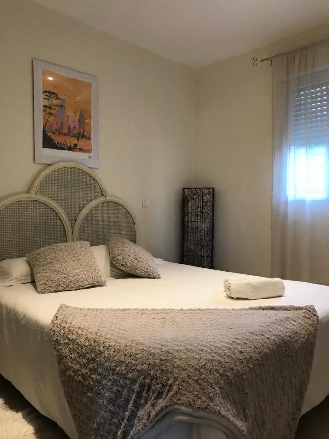 Climatisé 2 60m2 Dans Un Grand Jardin à 900 M Des Plages * LʼÎle-Rousse