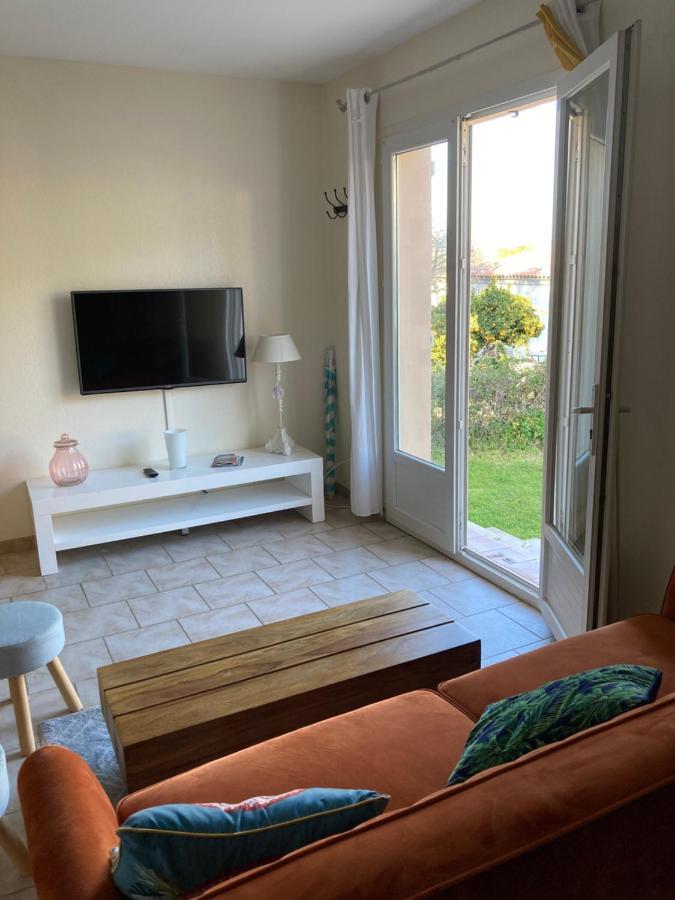 Climatisé 2 60m2 Dans Un Grand Jardin à 900 M Des Plages Hébergement de vacances