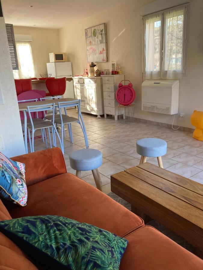 Climatisé 2 60m2 Dans Un Grand Jardin à 900 M Des Plages Hébergement de vacances